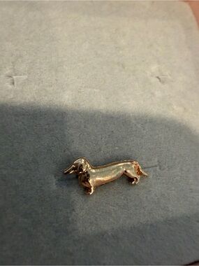 Vintage Gold Dachshund Brooch Pin